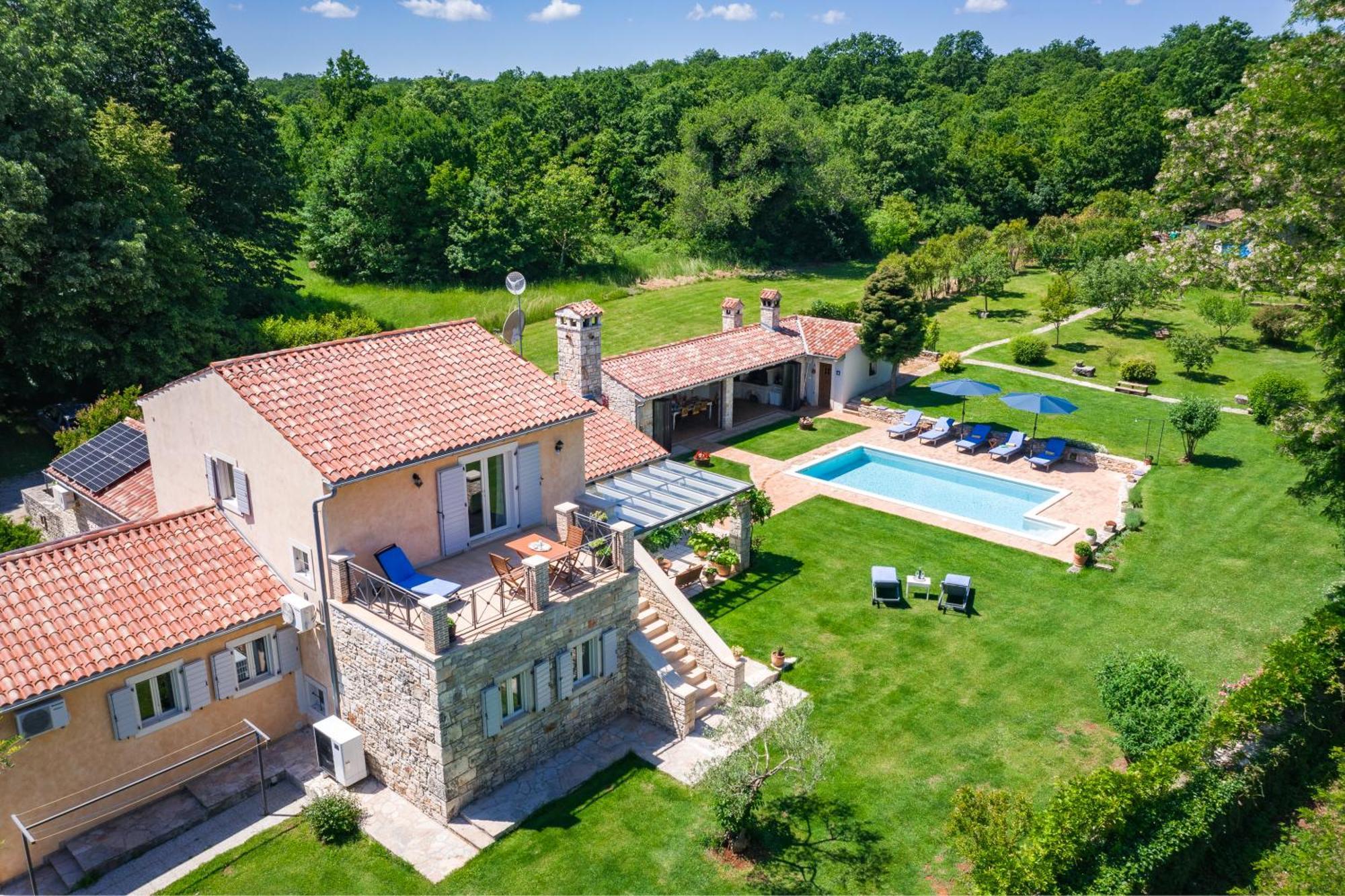 Villa Lipa Krnica Exterior photo